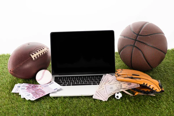 Real Time Football Tracking Becoming Easier Through Better Sportsbook Access Structures
